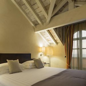 Chambre Classique Lit King-Size